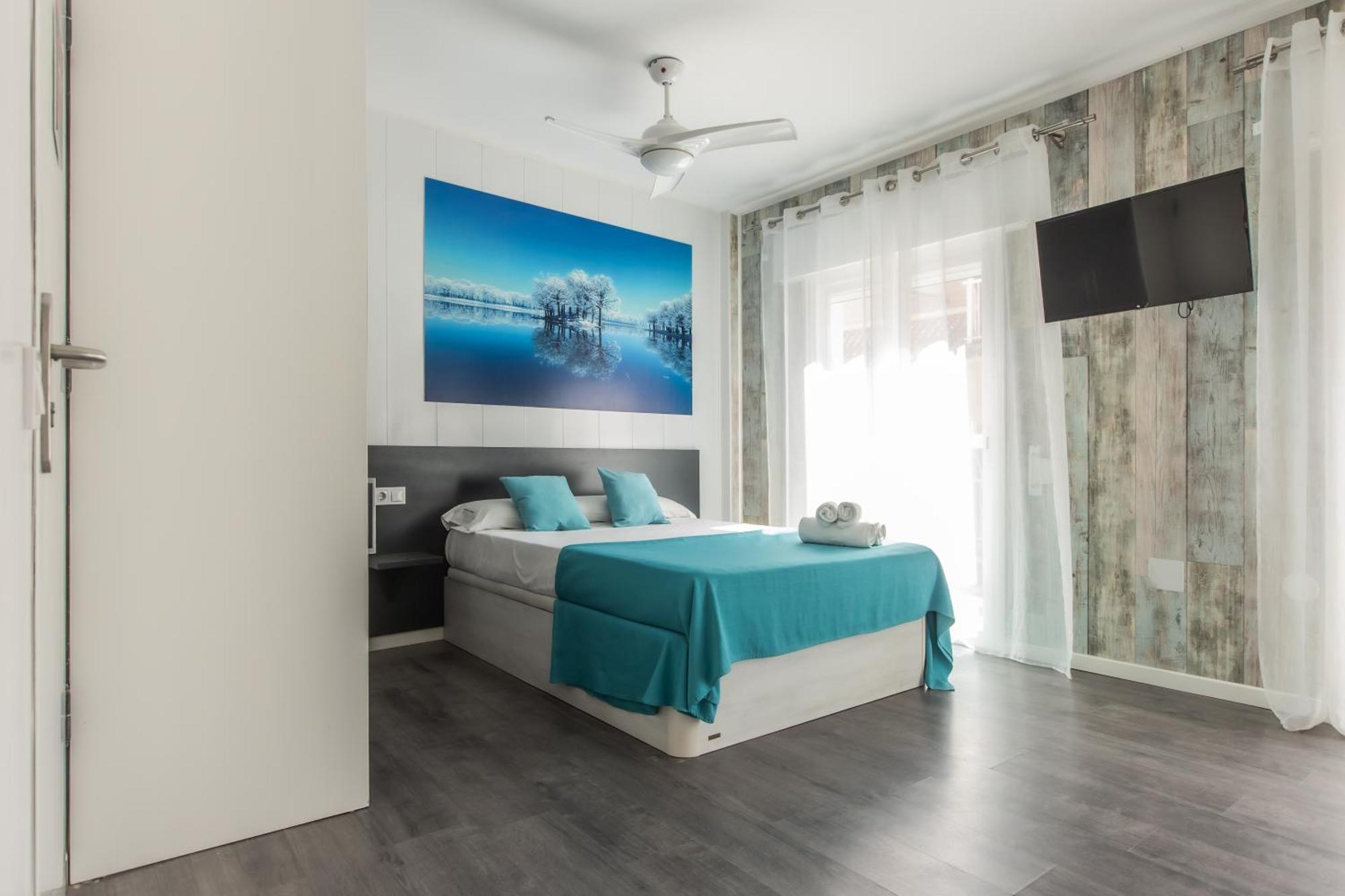 Sunsands Studio Con Balcones 2ºa Playa76 Carihuela Torremolinos Esterno foto